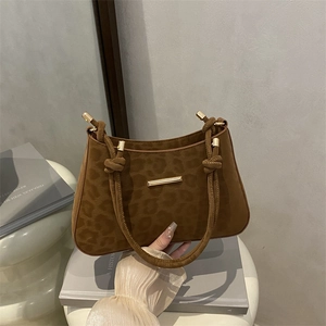 Sac à Épaule en Suédine à Imprimé Léopard Grande Capacité Sac Sous le Bras Pour Femmes Mode Rétro Navettage Minimaliste Urbain