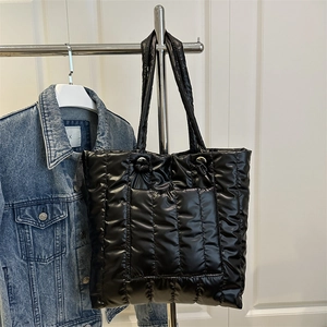 Women Large Capacity Quilted Puffer Tote Bag Metallic Lightweight Shoulder Bag For Autumn Winter Commuting Travel Fashion