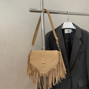 Retro matte saddle bag with fringe detail and adjustable shoulder strap for women