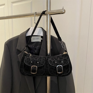 Retro black leopard print baguette bag with dual pockets and silver buckles