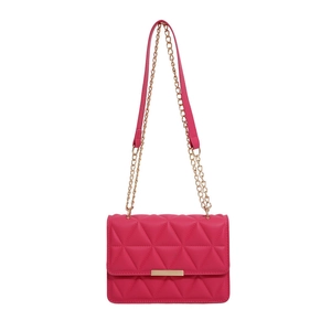 Fashionable rose red quilted crossbody bag with gold chain strap and geometric stitching