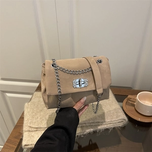 Women Pleated Cloud Shoulder Bag Suede Velvet Crossbody Bag With Rhinestone Silver Chain Elegant Niche Design Handbag Gift