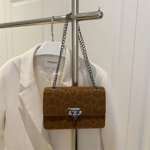Damen Leopardenmuster Wildlederimitat Kette Umhängetasche Vintage Metallschloss Kleine Quadratische Schultertasche Mode