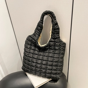 Women's Large Capacity Quilted Puffer Tote Bag Lightweight Padded Shoulder Bag Solid Color Casual Winter Handbag