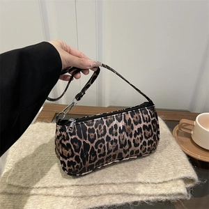 Damen Vintage Leopardenmuster Achseltasche PU Leder Street Style Kleine Schultertasche Retro Kette Handtasche Für Den Alltag