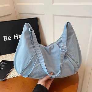 Women Large Capacity Pleated Hobo Bag Lightweight Composite Fabric Shoulder Bag For Commute Travel Casual Crossbody Bag Tote Bag