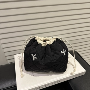 Neceser Acolchado Cordón Mujer Bordado Floral Organizador Tocador Bolso Mano Almacenamiento Viaje Estuche Cosmético Ligero