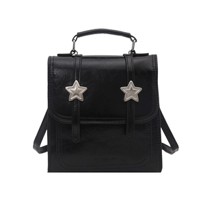 Sac à dos minimaliste en cuir PU noir avec étoiles argentées et finition vintage chic