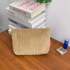 Women's Corduroy Clutch Bag Fashion Zipper Cosmetic Storage Pouch Simple Striped Makeup Organizer Bag With Woven Label