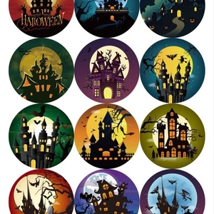 Set mit 12 Halloween Aufklebern mit Fledermäusen Hexen und Geisterhaus Motiven
