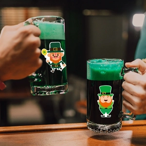 St. Patrick's Day Leprechaun Aufkleber für Gläser mit Kleeblatt-Festmotiven