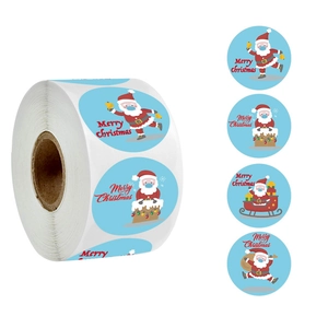 Dettaglio del rotolo di adesivi Merry Christmas con Babbo Natale che indossa la mascherina