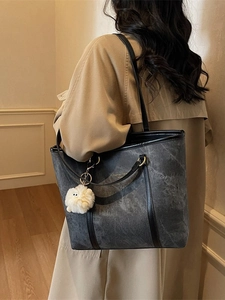 Large Capacity Women Tote Bag PU Leather Marble Texture Vintage Commuter Shoulder Bag With Plush Monster Charm Urban Minimalist Handbag