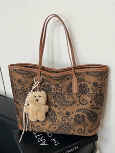 Vintage paisley print tote bag in brown with large capacity and cute teddy bear charm