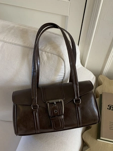 Vintage PU Leather Underarm Bag For Women Retro Metal Buckle Shoulder Bag Baguette Bag Horizontal Square Handbag Coffee Brown Red