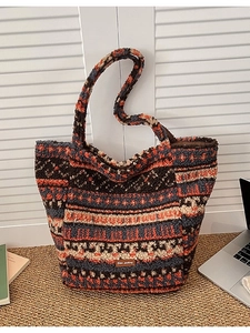 Ethnic geometric pattern fleece tote bag with large capacity for casual daily use