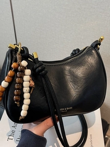 Sac Bandoulière Femme en Cuir PU Mode Vintage Hobo Sac Sous le Bras Dumpling Avec Breloque en Perles de Bois Quotidien