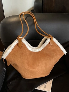 Women Large Capacity Suede Tote Bag Retro Autumn Winter Shoulder Bag With Lamb Wool Splicing Minimalist Underarm Bag Set
