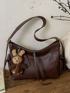 Sac à Épaule en Cuir PU pour Femmes Grande Capacité Rétro Minimaliste Sac Hobo Sac Sous le Bras Bandoulière Avec Pendentif