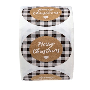 Rolle ovaler schwarz-weißer Gingham-Weihnachtsaufkleber mit Merry Christmas Text