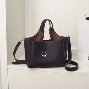 Sac Fourre-tout en Cuir PU Grain de Litchi pour Femmes Avec Décor de Bague en Métal Rétro Sac à Bandoulière Quotidien