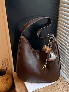 Vintage Large Capacity PU Leather Hobo Bucket Bag For Women Retro Style Shoulder Crossbody Bag With Leopard Print Charm