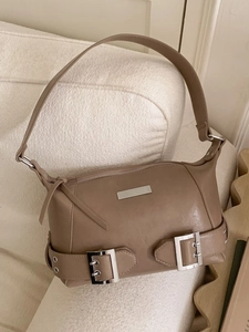 Women Retro PU Leather Underarm Bag Fashion Metal Buckle Pillow Shoulder Bag Casual Commuter Solid Color Baguette Bag