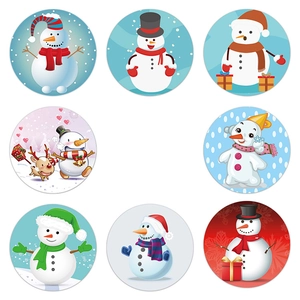 Set di 8 adesivi rotondi con pupazzo di neve di Natale con vari design invernali