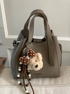 Women Pebble Grain PU Leather Bucket Bag Minimalist Crossbody Shoulder Bag With Cute Bear Pendant Casual Daily Tote Bag