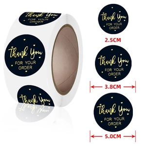 Rouleau d'autocollants Thank You noir et or en trois tailles pour emballage de mariage