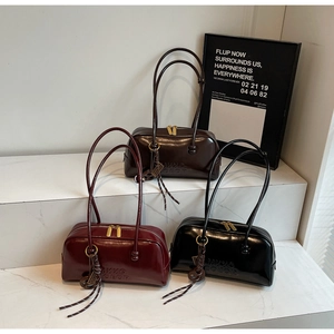 Chic glossy leather pillow bags in burgundy, brown and black with double zipper details