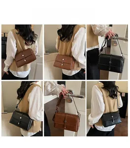 Détails de sacs bandoulière vintage noirs et marron avec boucles métalliques portés