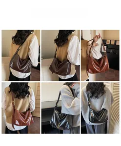 Vues détaillées de sacs fourre-tout vintage en forme de croissant portés en différentes couleurs
