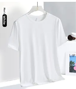 Detailansicht des weißen Herren Wander-T-Shirts mit atmungsaktivem Mesh-Gewebe