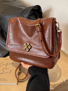 Vintage PU Leather Shoulder Crossbody Bag For Women Retro Flower Metal Buckle Stitching Small Square Handbag Daily Commute