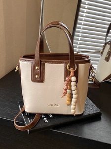 Women's Vintage PU Leather Bucket Bag Beaded Tassel Charm Fashion Casual Shoulder Bag High Quality Crossbody Handbag Daily Top-Handle Bag