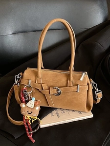 Vintage Frosted PU Leather Shoulder Bag For Women Retro Pillow Handbag With Bear Pendant Casual Commuting Daily Use Tote Bag