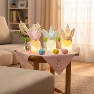 Trois gnomes de lapin de Pâques lumineux aux couleurs pastel pour décoration