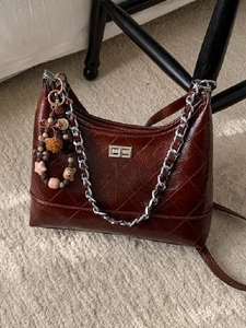 Women Retro Quilted Shoulder Bag PU Leather Underarm Bag Metal Chain Turn Lock Commuter Crossbody Bag With Beaded Charm