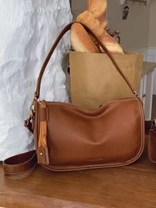 Vintage PU Leather Hobo Underarm Bag For Women Minimalist Casual Shoulder Crossbody Bag Tassel Retro French Chic Handbag