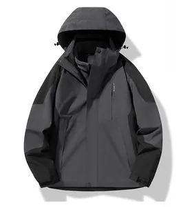 Detailansicht der bleigrauen 3-in-1 wasserdichten Jacke mit Kapuze und Ärmelbund
