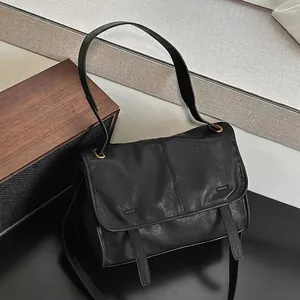Vintage Large Capacity PU Leather Crossbody Bag For Women Retro Flap Shoulder Bag Casual Commuter Messenger Satchel Handbag
