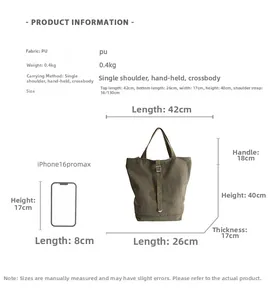 Tableau des tailles du sac cabas en similicuir vert armée avec comparaison iPhone