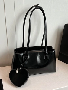 Retro PU Leather Large Capacity Shoulder Bag For Women Underarm Tote Bag With Heart Pendant Solid Color Fashion Commuter Bag
