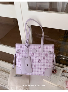 Detail of lavender tote set with cute bear print and matching snap button pouch