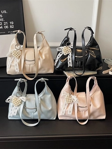 Pleated glossy faux leather hobo bags with heart charms in four pastel colors