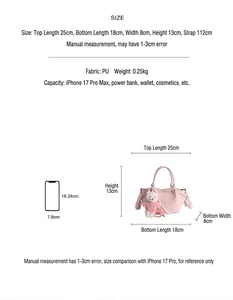 Größentabelle für rosa PU-Leder Beuteltasche mit Maßen und iPhone 17 Pro Vergleich