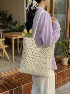 Pastoral crochet knit tote bag with shell patterns and large capacity shoulder design
