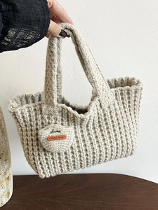 Bolso Cubo de Punto Hecho a Mano para Mujer Estilo Coreano Bolso Tote Tejido Mori de Hilo Suave Con Colgante de Corazón para Viajes