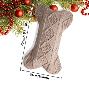 Calcetín de Navidad de punto con forma de hueso, trenzado y medidas 42 cm x 24 cm